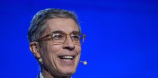 Economista cercano a Javier Milei defendió el rumbo económico: “Los sectores que pierden beneficios hacen ruido” economista-cercano-a-javier-milei-defendio-el-rumbo-economico:-“los-sectores-que-pierden-beneficios-hacen-ruido”