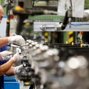 mileis-promete-provincias-del-interior-tambien-afectadas-por-la-crisis-laboral-y-el-cierre-de-empresas