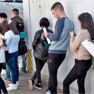 volvio-a-caer-el-empleo-formal-y-el-salario-minimo-perdio-casi-40%-de-poder-de-compra
