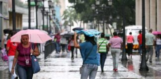 Ondas 17 y 18 más polvo del Sahara complican situación meteorológica en Venezuela ondas-17-y-18-mas-polvo-del-sahara-complican-situacion-meteorologica-en-venezuela
