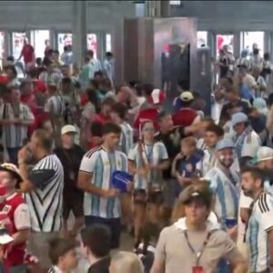 en-el-mundial-este-de-mierda:-quedo-microfono-abierto-en-importante-canal-de-television