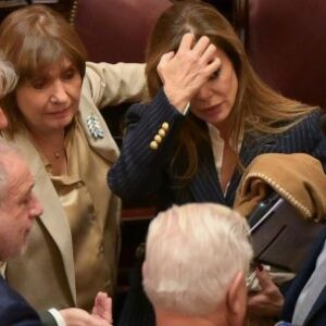 la-sesion-del-senado-de-adorni-fracasa-mientras-el-partido-gobernante-protege-al-funcionario-en-conflicto