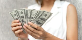 La compra de dólar ahorro cedió en mayo, pero se mantuvo arriba de los u$s2.000 millones por sexto mes seguido la-compra-de-dolar-ahorro-cedio-en-mayo,-pero-se-mantuvo-arriba-de-los-u$s2.000-millones-por-sexto-mes-seguido