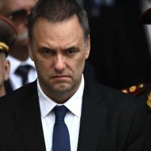 urgente:-renuncia-manuel-adorni
