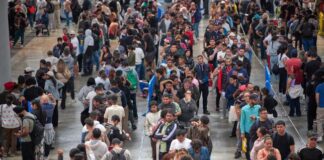 En España, las autoridades de tres meses examinan las demandas de un millón de candidatos a la regularización. en-espana,-las-autoridades-de-tres-meses-examinan-las-demandas-de-un-millon-de-candidatos-a-la-regularizacion.