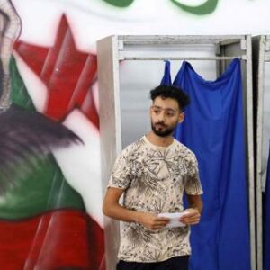 en-algerie,-les-legislatives-sorientent-vers-un-taux-de-participation-historiquement-bas