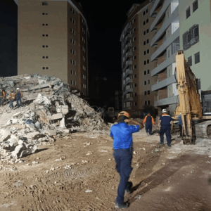 hija-del-ex-preso-politico-militar-de-gouveia-es-la-unica-sobreviviente-del-edificio-que-colapso-en-turmero