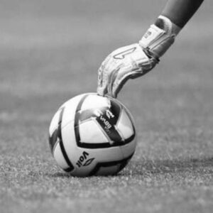 conmocion-en-el-futbol:-murio-un-jugador-argentino-en-un-impactante-choque