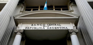 Dólar: el Tesoro le canjea bonos al BCRA, que suma mayor poder de fuego para intervenir en el mercado dolar:-el-tesoro-le-canjea-bonos-al-bcra,-que-suma-mayor-poder-de-fuego-para-intervenir-en-el-mercado