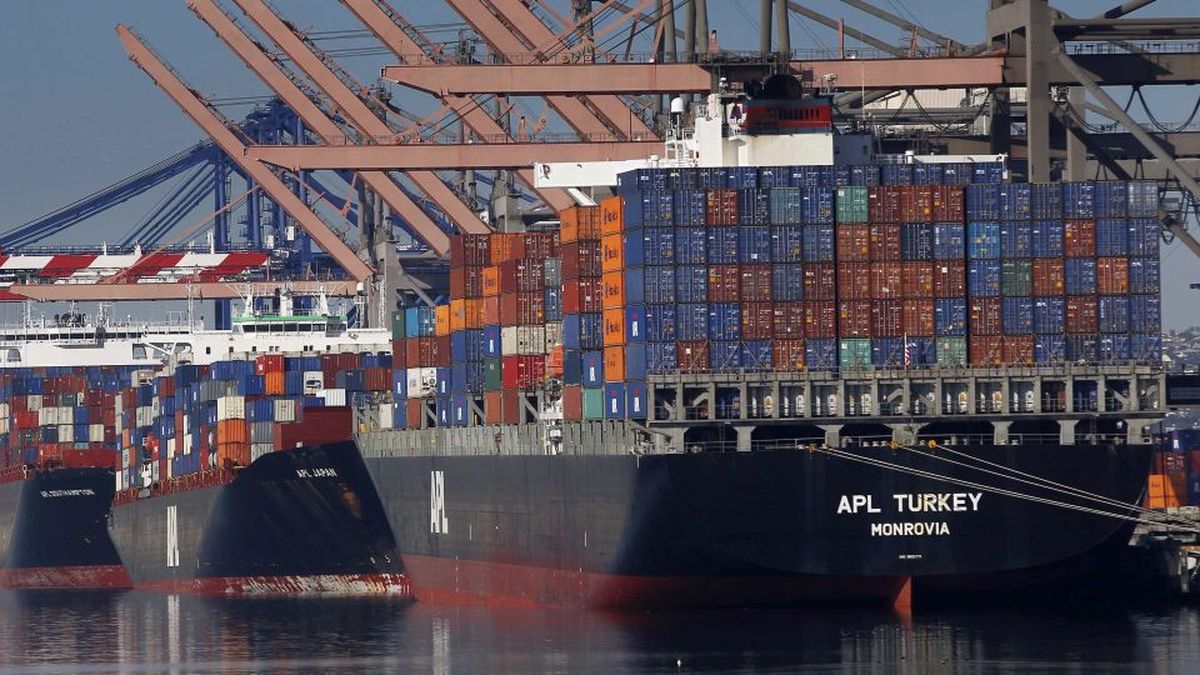 el-deficit-comercial-de-eeuu-se-disparo-42,2%-en-mayo-por-el-avance-de-las-importaciones