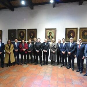 milei-insta-a-gobernadores-a-renovar-compromiso-con-el-‘pacto-de-mayo’-en-discurso
