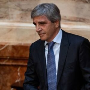 argentina-reembolsara-4.000-millones-de-dolares,-desafiando-a-los-criticos-que-dudaban-del-rumbo