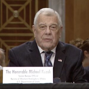 michael-kozak:-eeuu-no-quiere-elecciones-demasiado-pronto-ni-demasiado-lejos-en-venezuela