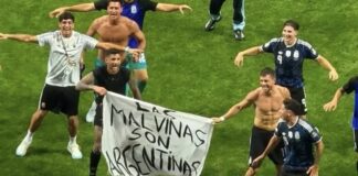 A qué posible sanción se exponen la Selección Argentina por mostrar la bandera Las Malvinas son argentinas a-que-posible-sancion-se-exponen-la-seleccion-argentina-por-mostrar-la-bandera-las-malvinas-son-argentinas
