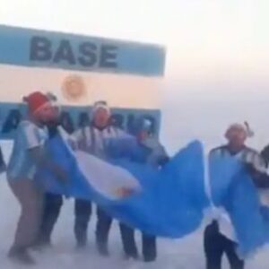 mundial-2026:-asi-se-festejo-el-triunfo-de-la-argentina-ante-inglaterra-en-el-fin-del-mundo