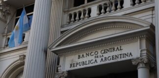 El Gobierno incorporó utilidades del BCRA al Presupuesto, pero le pide al Congreso que limite esa herramienta el-gobierno-incorporo-utilidades-del-bcra-al-presupuesto,-pero-le-pide-al-congreso-que-limite-esa-herramienta