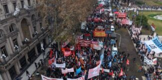 Terminada la Copa del Mundo, los argentinos reanudan las protestas contra la austeridad terminada-la-copa-del-mundo,-los-argentinos-reanudan-las-protestas-contra-la-austeridad