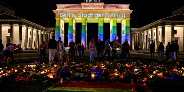 je-naurais-pas-cru-que-cela-puisse-se-passer-dans-la-ville-la-plus-queer-friendly-du-monde:-berlin-bouleversee-par-latentat-contre-la-marche-des-fiertes