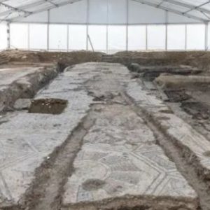 descubren-una-iglesia-de-1.600-anos-debajo-de-una-antigua-pescaderia-italiana