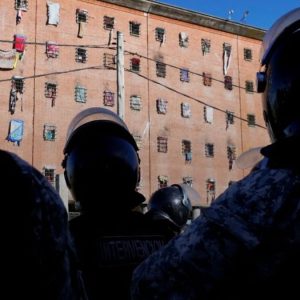 el-pacto-de-los-ciegos:-la-gente-grita,-los-politicos-se-asustan-y-la-delincuencia-crece