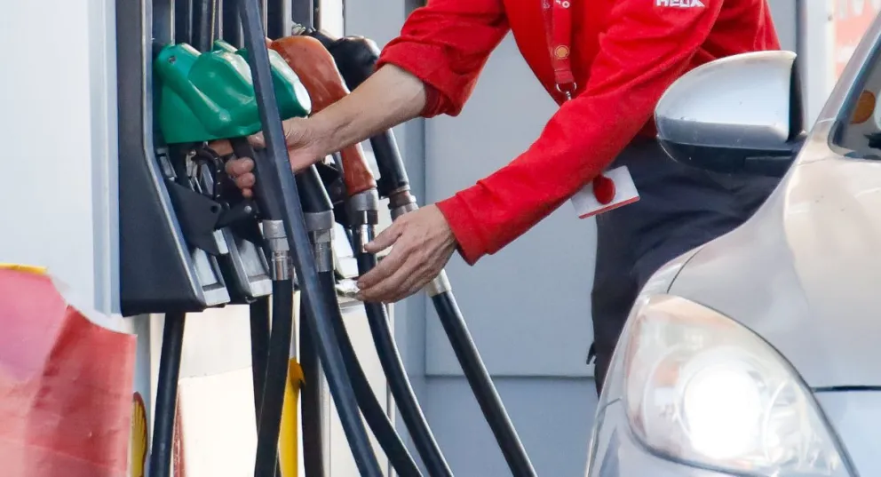 preocupa-precio:-economistas-preven-alza-gradual-en-las-bencinas