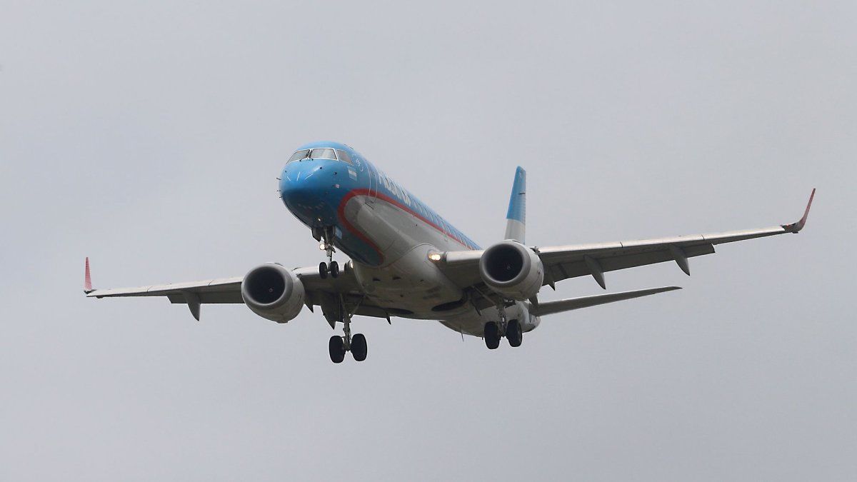 turismo:-los-viajes-al-exterior-registraron-en-junio-su-mayor-caida-anual-desde-la-pandemia