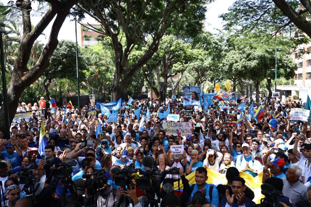 vente-venezuela-exige-elecciones-ya-y-el-regreso-de-maria-corina-machado