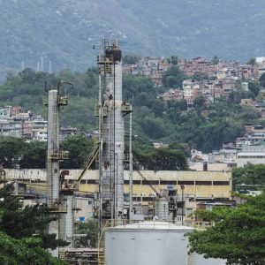 mercado-de-combustiveis-do-rio-se-recompoe-apos-paralisacao-da-refit,-muestra-anp