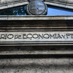 uruguay-coloco-nueva-deuda-en-mercados-internacionales-por-us$-1.250-millones