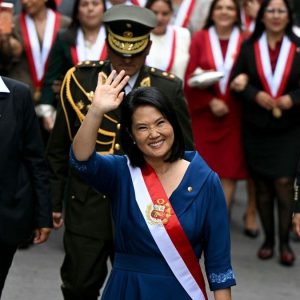 fujimori-asume-en-peru-con-el-anuncio-de-una-ofensiva-contra-la-criminalidad-y-la-promesa-de-cerrar-el-“deficit-social”