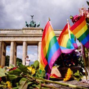 attentat-contre-la-marche-des-fiertes-de-berlin:-lauteur-avait-prete-allegeance-a-lei-dans-une-video