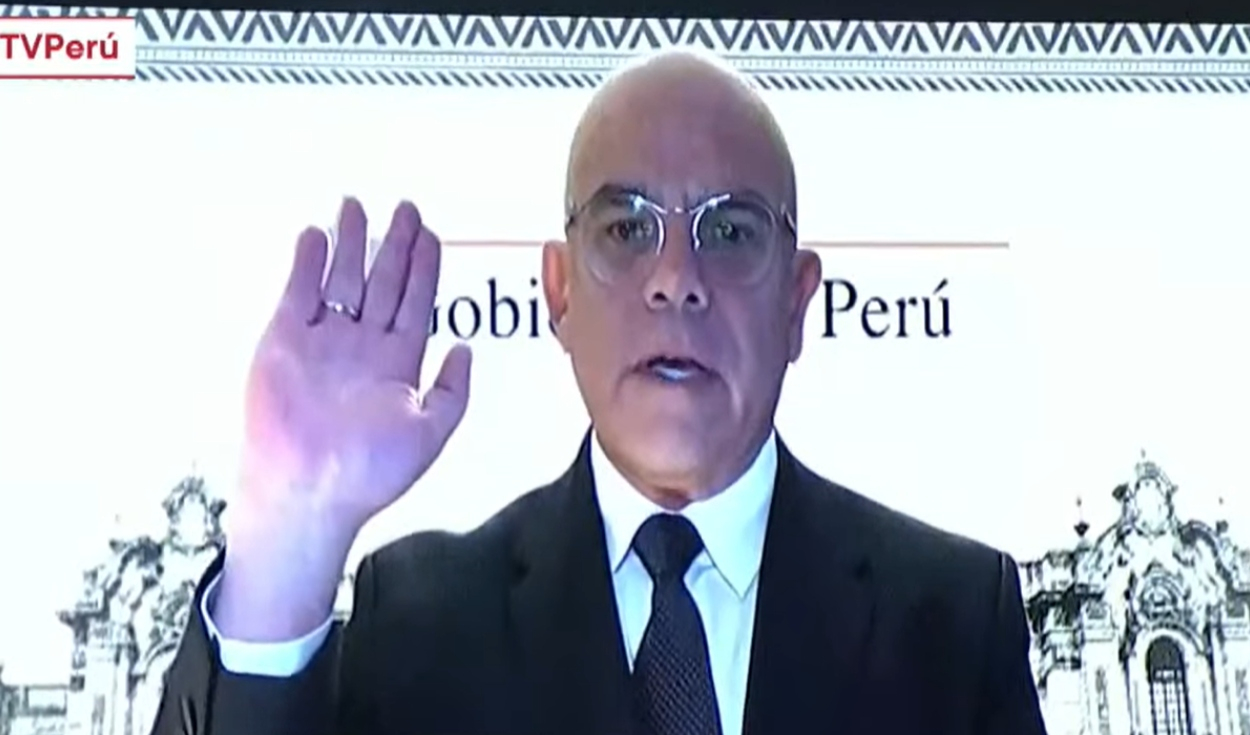 ernesto-alvarez,-ex-primer-ministro-de-jose-jeri,-jurado-como-ministro-de-justicia-de-keiko-fujimori