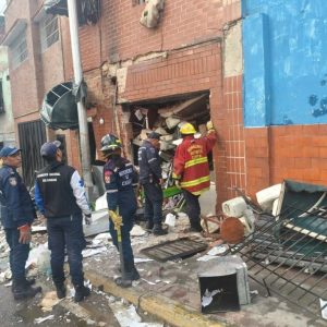 explosion-de-bombas-de-gas-deja-dos-heridos-en-caracas