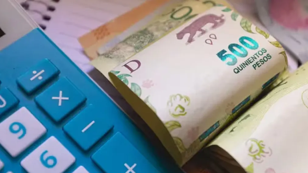 el-plazo-fijo-sigue-sin-repuntar:-lo-que-se-gana-al-invertir-$1200.000