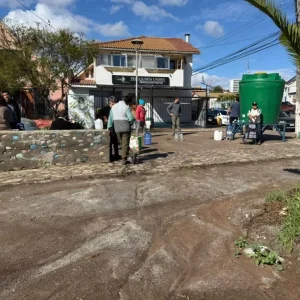 volvio-el-agua-a-la-serena-y-coquimbo,-pero-los-reclamos-aumentan
