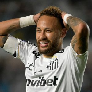 neymar-fecha-contrato-con-espn-para-transmitir-leilao-beneficente-de-su-instituto
