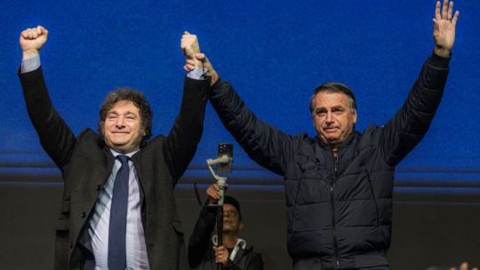 milei-tests-his-right-wing-magic-on-flavio-bolsonaros-shaky-campaign-in-brazil