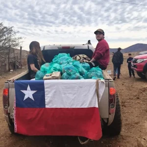 voluntarios-anonimos-se-suman-a-la-ayuda-solidaria-en-la-region