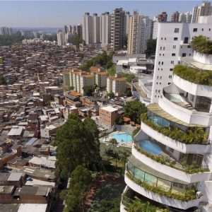 crece-el-endeudamiento-entre-jovenes-de-barrios-populares:-casi-el-60%-tomo-un-credito-y-predominan-los-prestamos-informales