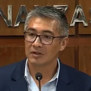 gobierno-preve-reducir-el-deficit-fiscal-en-dos-anos-al-3%-del-pib