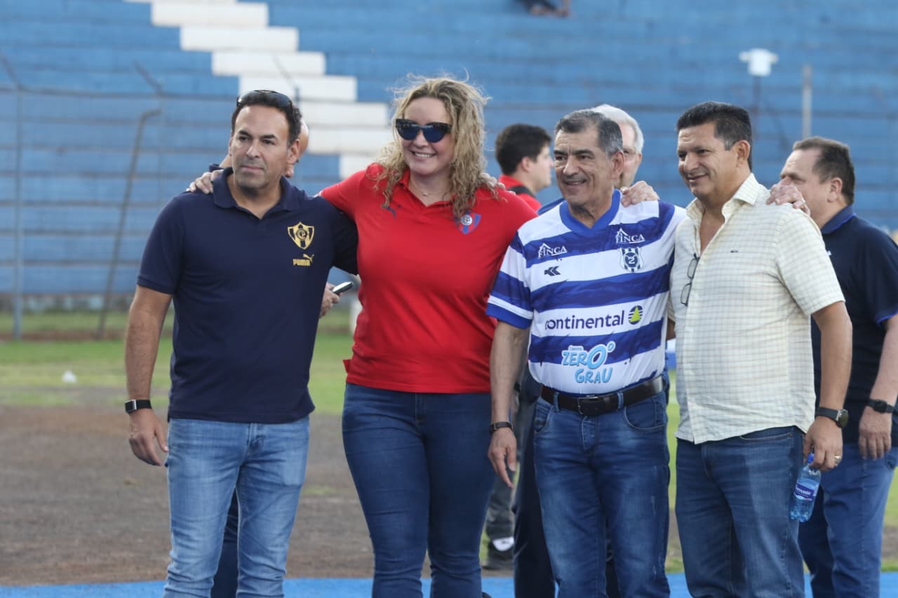 reguera-responde:-no-vamos-a-permitir-cosas-raras-con-los-refuerzos