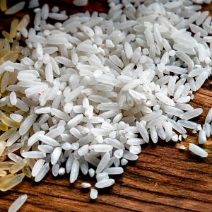 cientificos-explican-por-que-comer-arroz-con-frecuencia-podria-aumentar-la-exposicion-a-un-elemento-toxico-y-cancerigeno