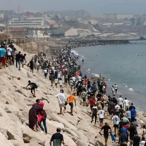avalancha-de-migrantes-en-espana-provoca-10-muertes