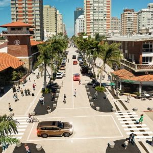 asi-sera-la-nueva-gorlero:-mas-espacios-para-autos,-nueva-feria-de-artesanos-en-punta-del-este-y-semaforos-en-otras-calles
