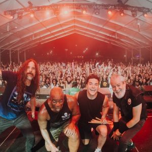 sepultura,-la-banda-pionera-del-metal-brasileno,-anuncia-su-despedida,-un-ultimo-show-en-uruguay-y-la-celebracion-de-40-anos-recorridos
