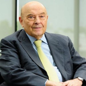 domingo-cavallo-pidio-avanzar-hacia-la-competencia-de-monedas-y-propuso-declarar-al-dolar-de-curso-legal