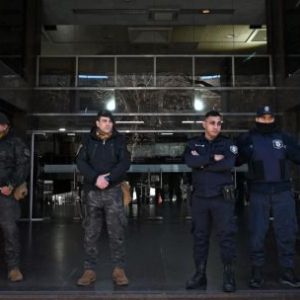 lawyers-clash-in-maradona-death-trial,-forcing-hearing-to-halt
