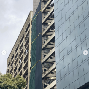 chacao-anuncia-demolicion-controlada-de-fachada-en-la-torre-parque-avila