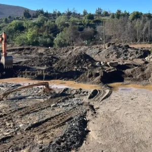 avanzan-trabajos-de-vialidad-para-rehabilitar-rutas-danadas-en-limari