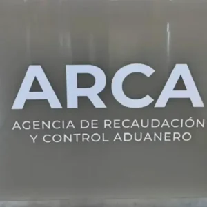 ganancias:-la-recaudacion-del-impuesto-crecio-casi-20%-en-julio-y-dio-alivio-a-los-ingresos-de-arca